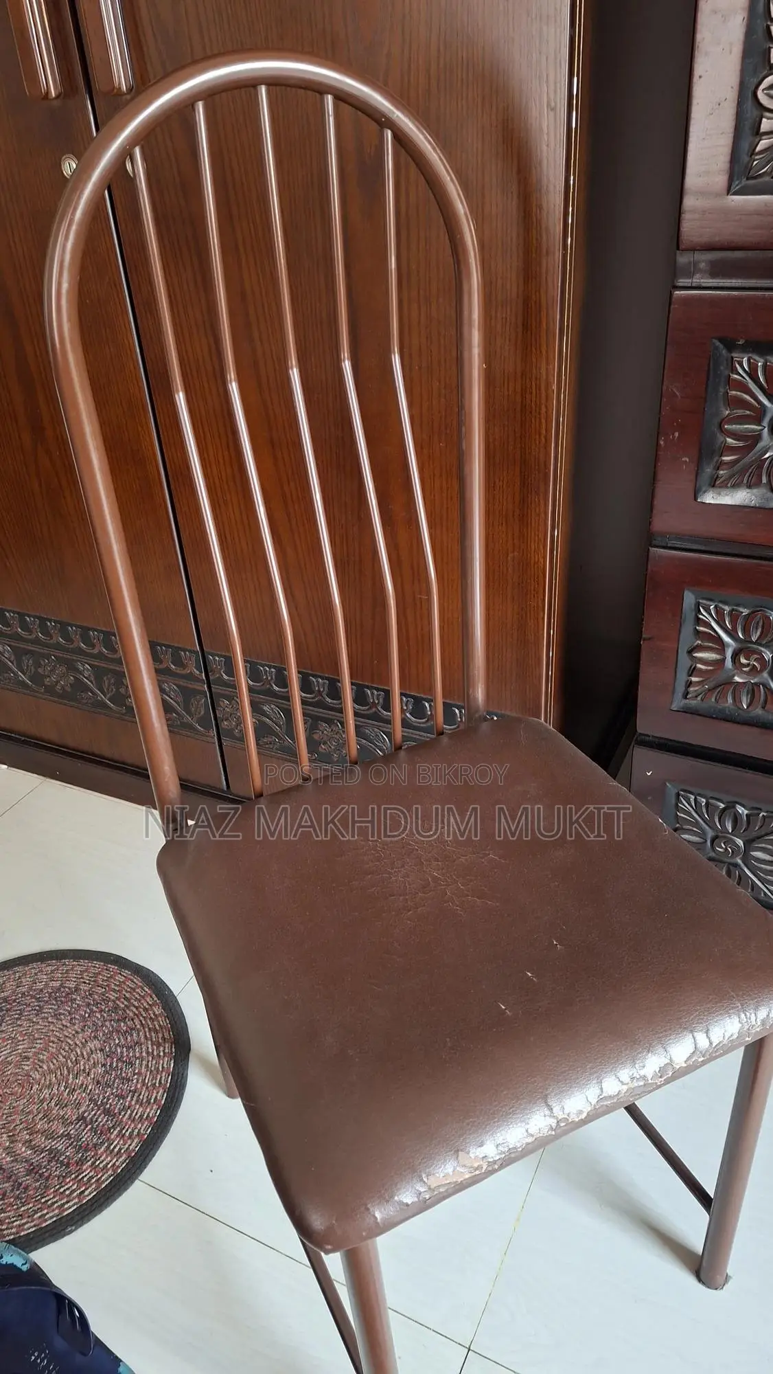 Navana Dining Table and Chairs