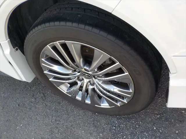 Toyota Harrier Z 2020 Pearl