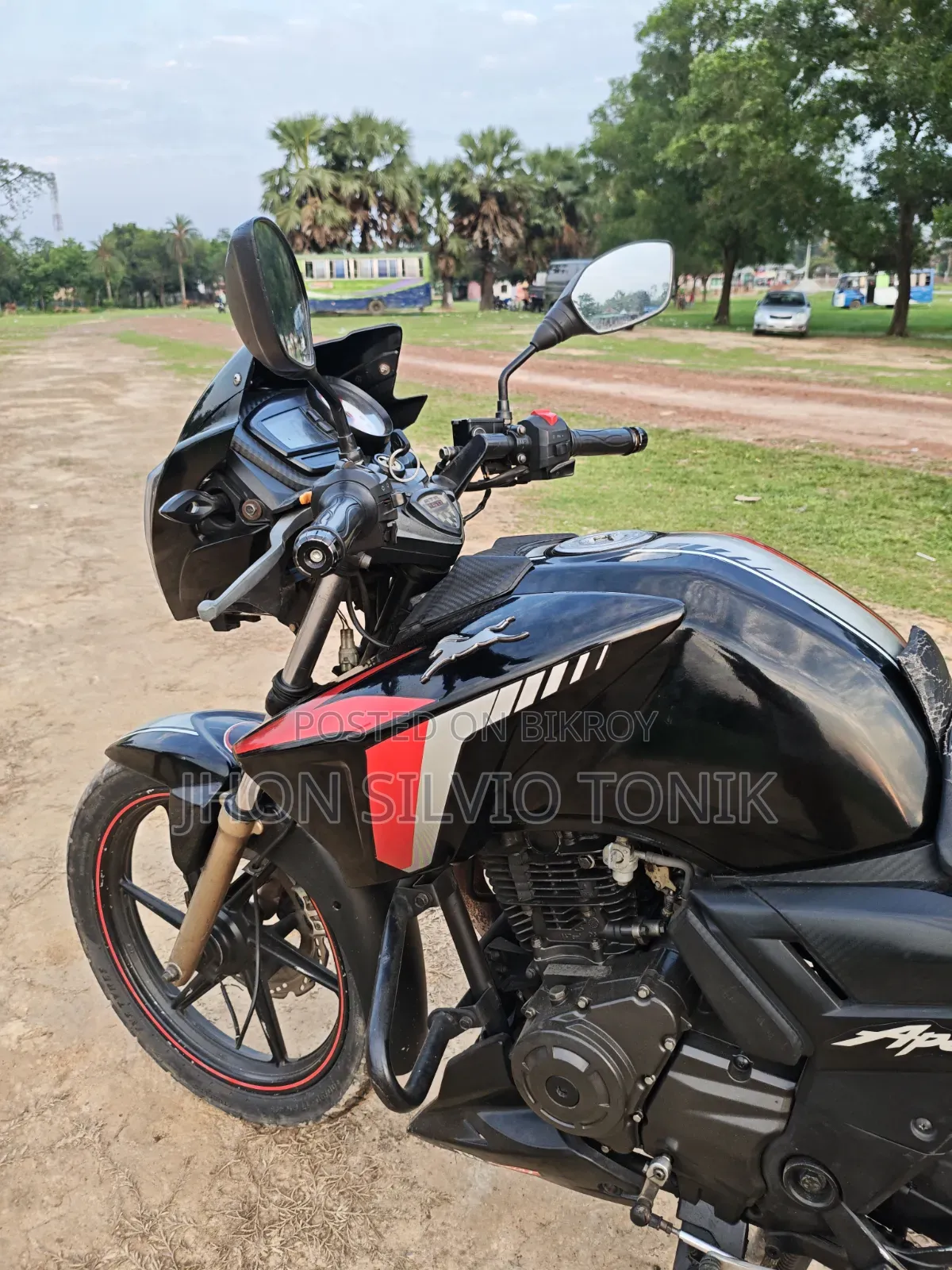 TVS Apache RTR 160 2V 2018 Black