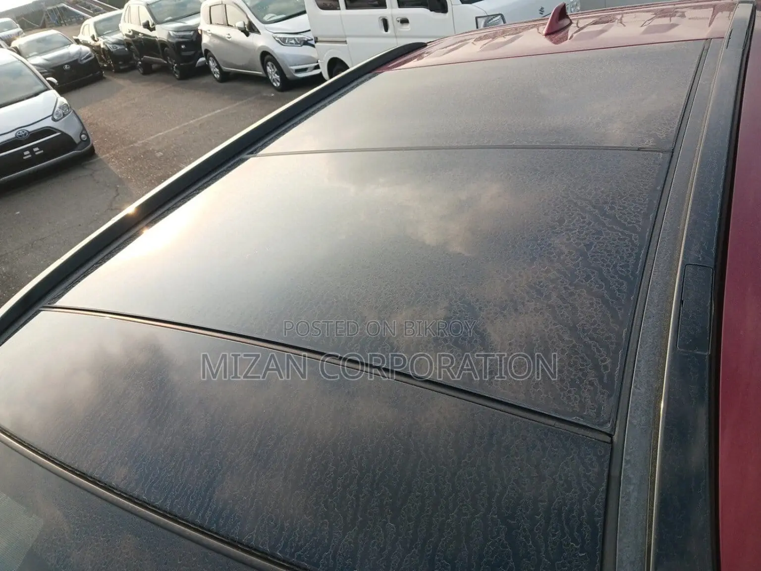 Toyota RAV4 অ্যাডভেঞ্চার ২০২১ লাল