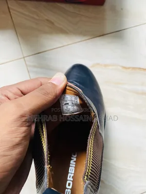ভালো মানের চেলসি বুট বিক্রয় হবে