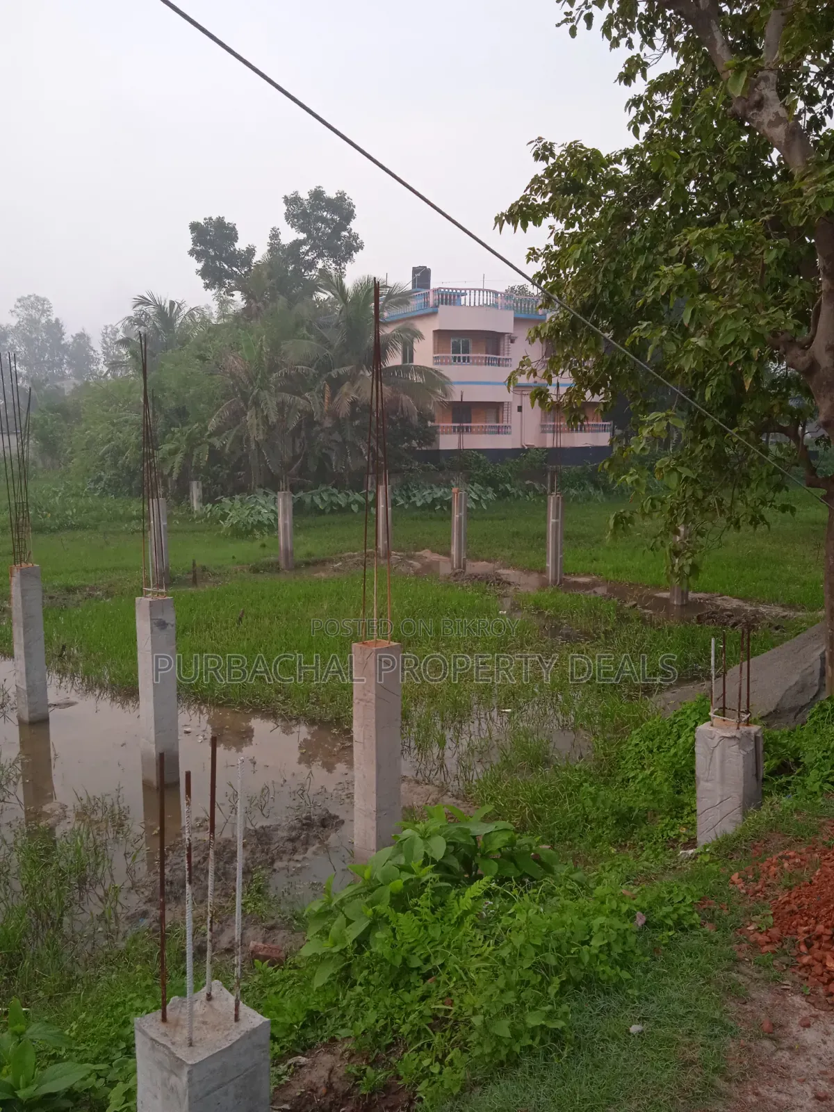 পূর্বাচলে ডেমরা–কালিগঞ্জ মেইন রোড সংলগ্ন ৫ শতাংশ জমি বিক্রয় হবে