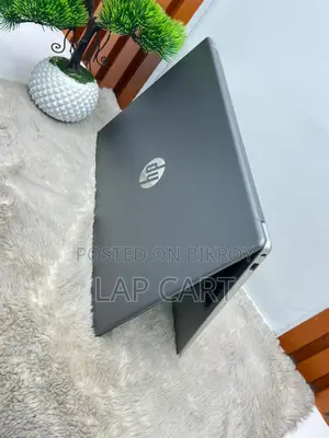 নতুন ল্যাপটপ HP 250 G10 8GB Intel Core I5 SSD 256GB