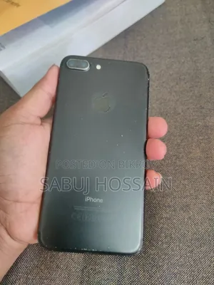 Apple iPhone 7 Plus 32 GB Black