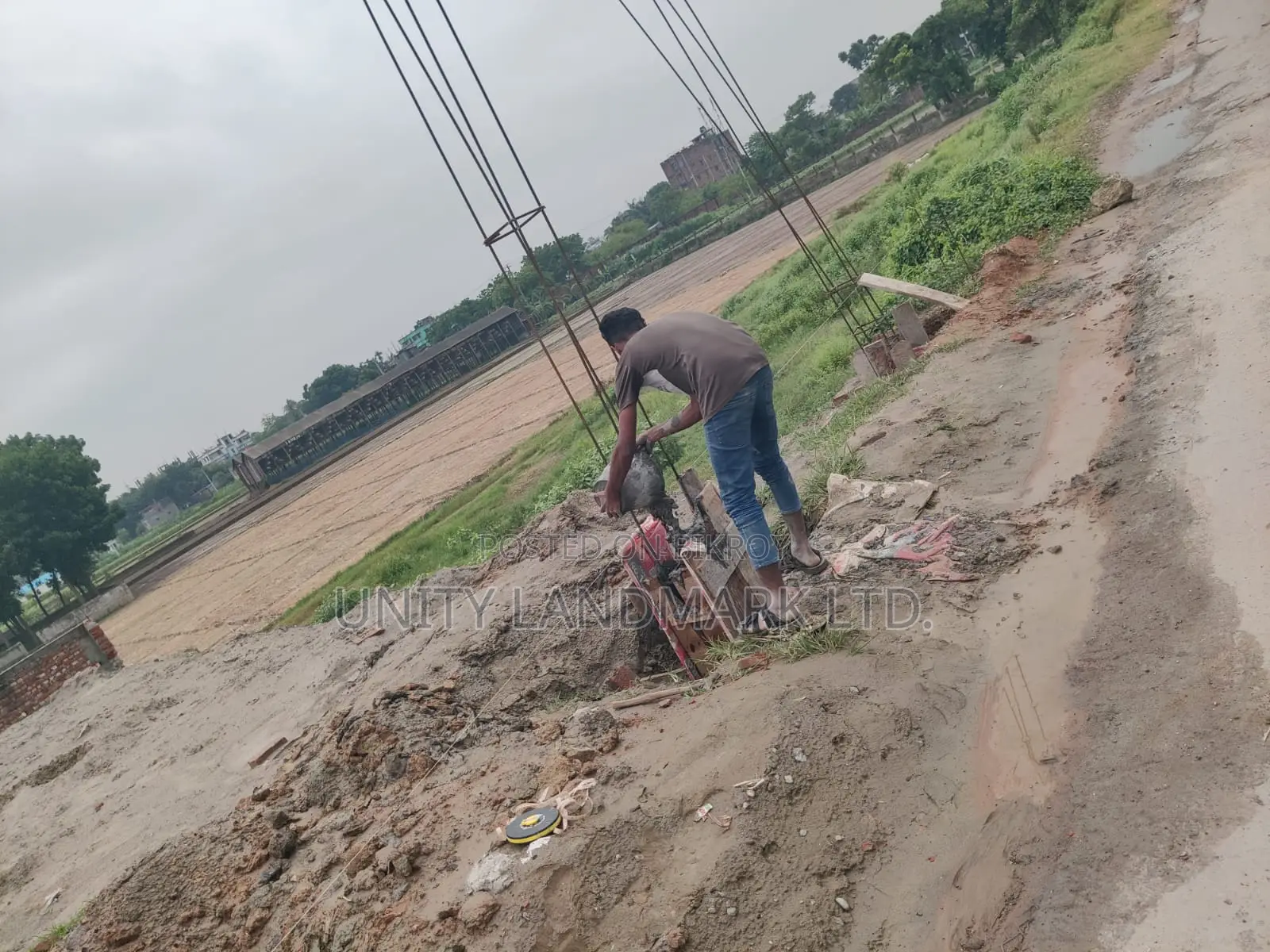 ৩-বেডরুমের ফ্ল্যাট নির্মাণ খরচে | হেমায়েতপুর মেট্রো সংলগ্ন