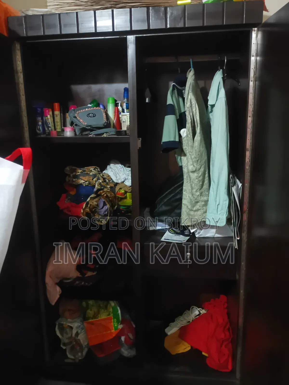 বোর্ডের আলমার)