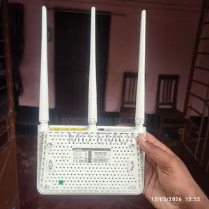 Tenda F3 Router