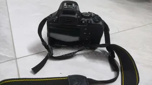 Nikon D 3500 With 18-55 Vr Kit