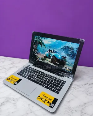 ল্যাপটপ Asus VivoBook W202 8GB Intel Core I5 SSHD (Hybrid) 128GB