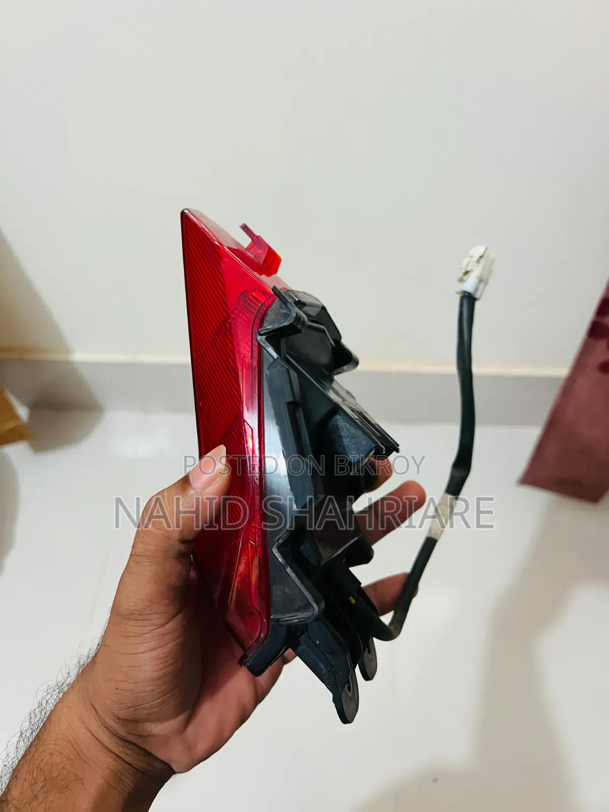 R15 V3 Back Light