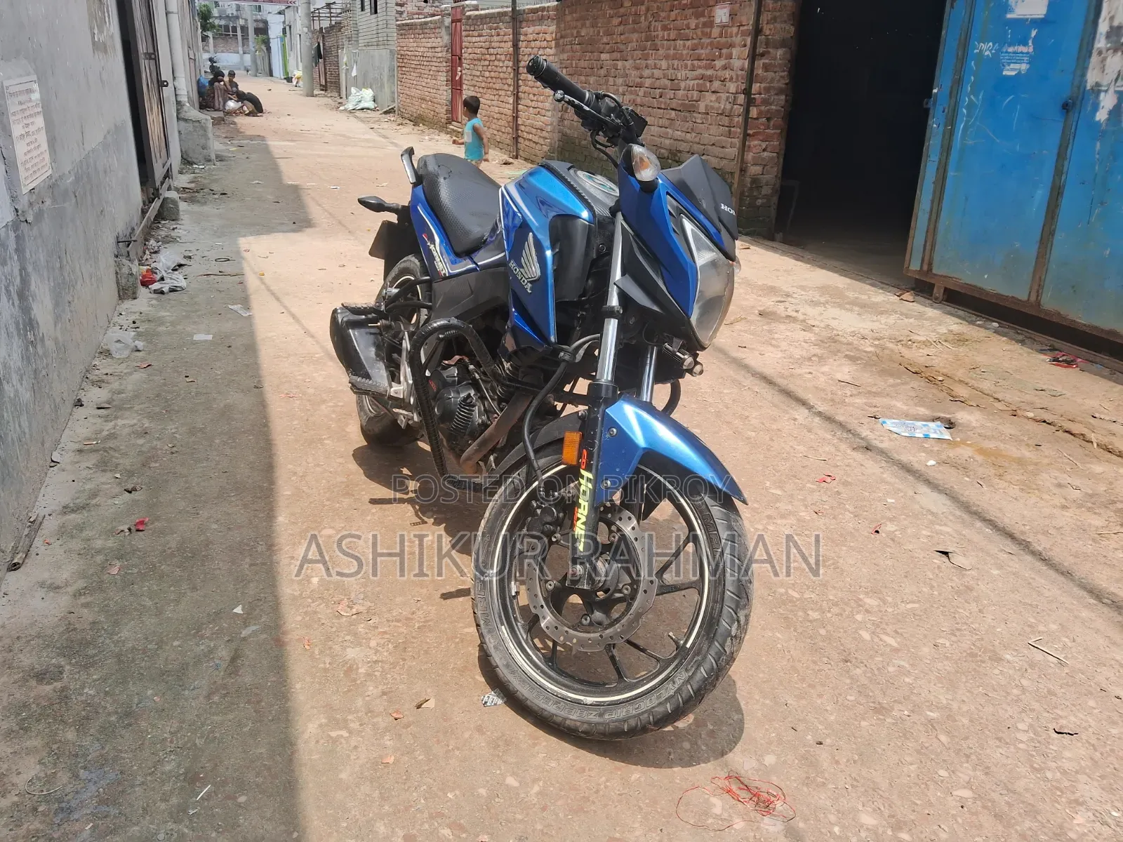 Honda CB 2017 Blue