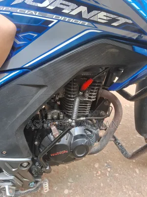 Honda CB 2017 Blue