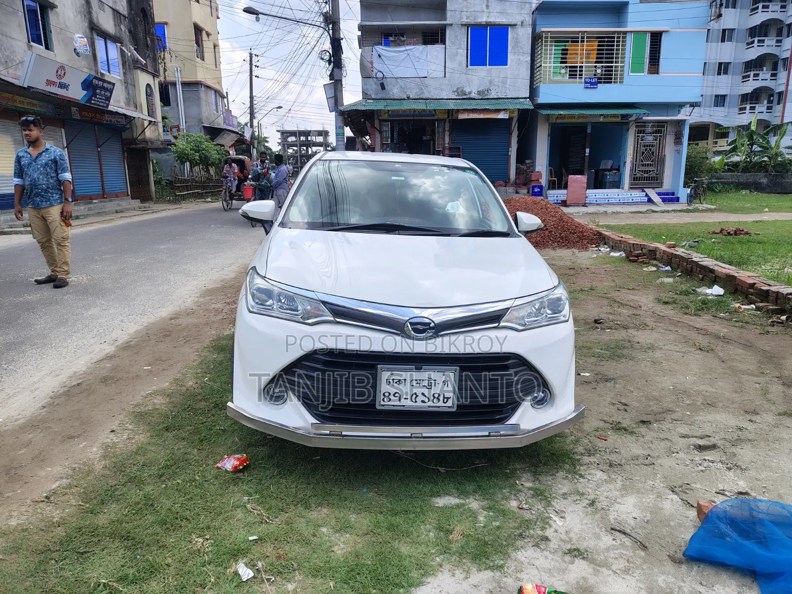Toyota Axio 1.5 Hybrid 2WD 2016 White