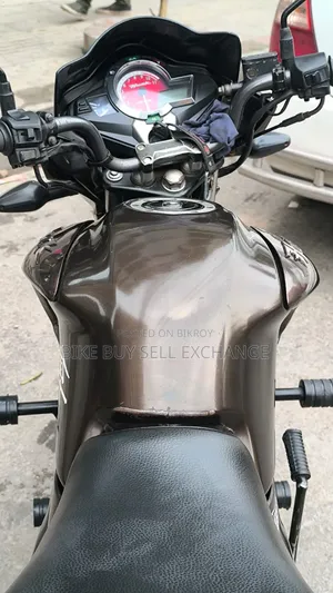 Hero Hunk 2019 Gray