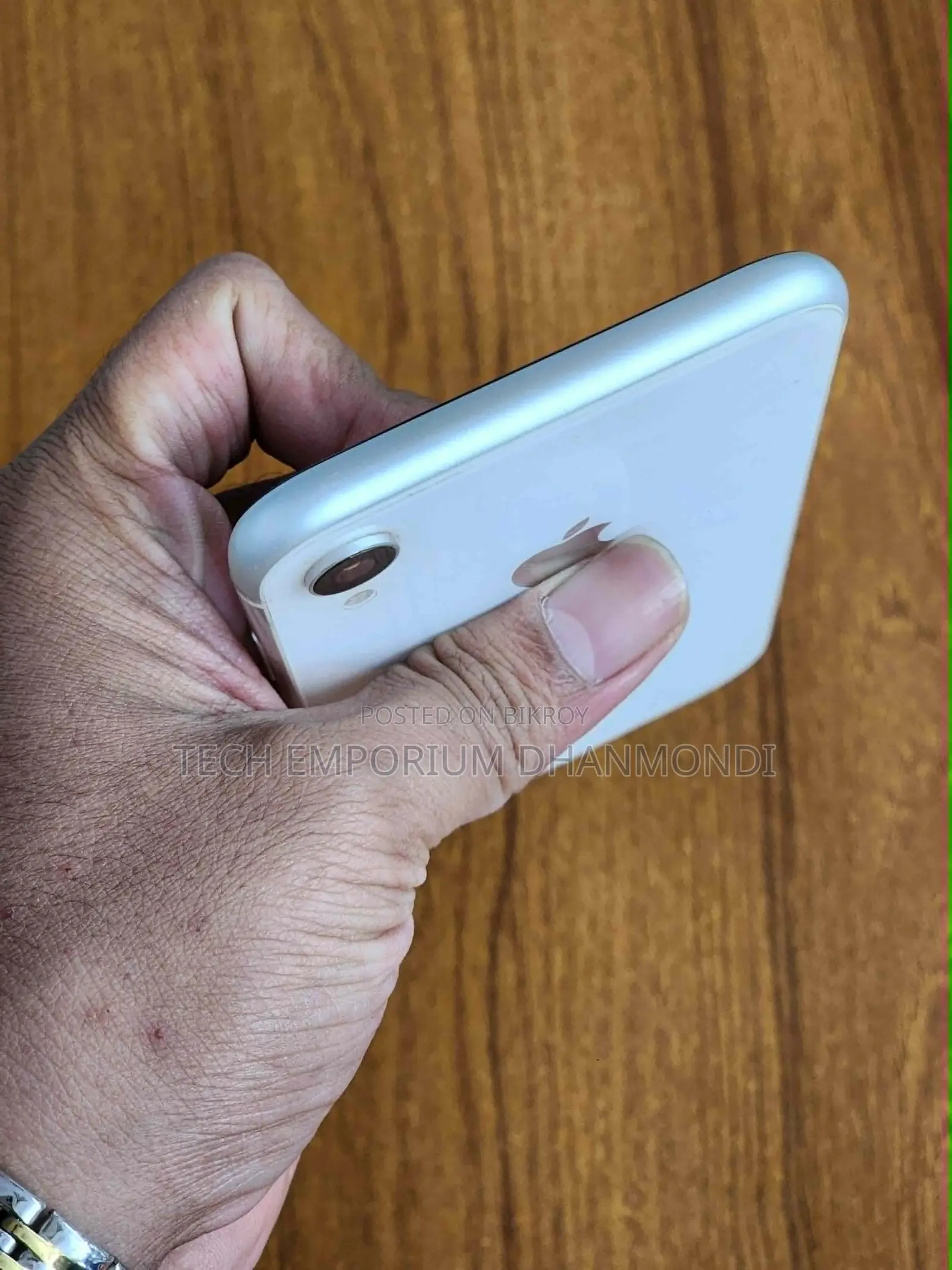 Apple iPhone XR 128 GB White