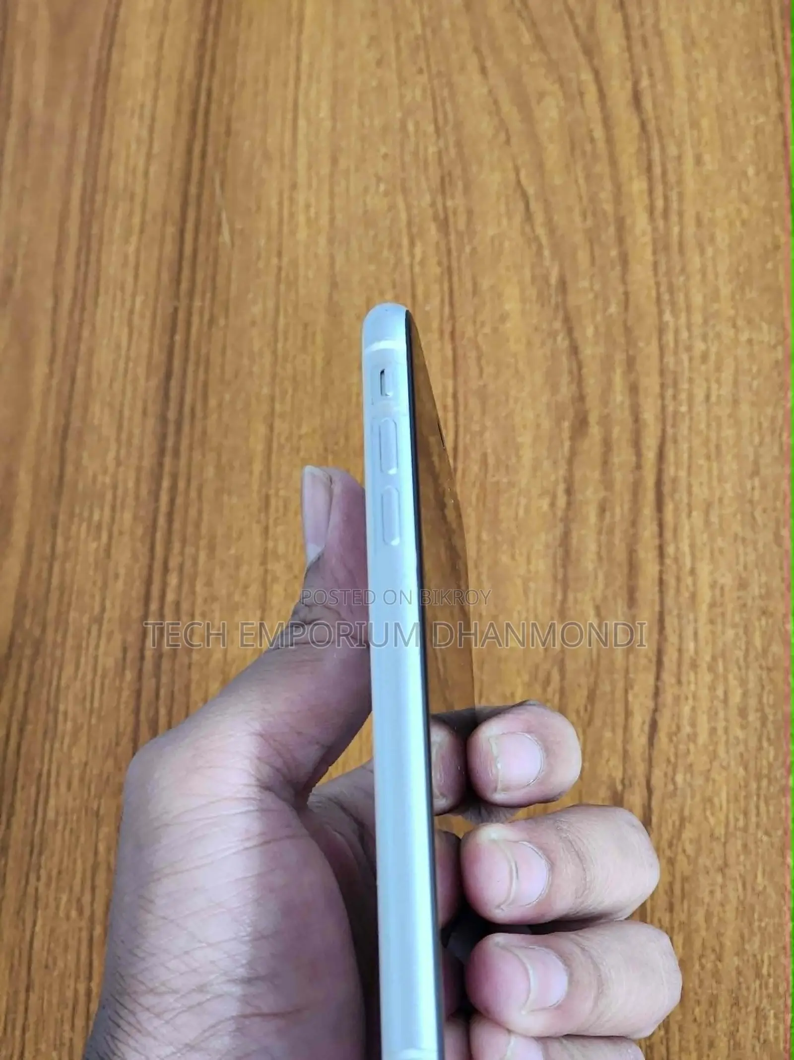 Apple iPhone XR 128 GB White