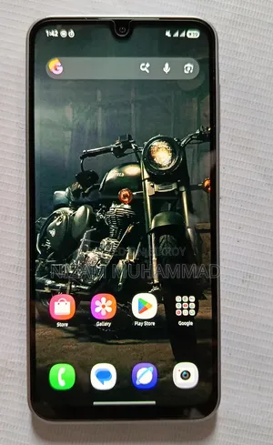 New Samsung Galaxy A17 5G 128 GB Silver