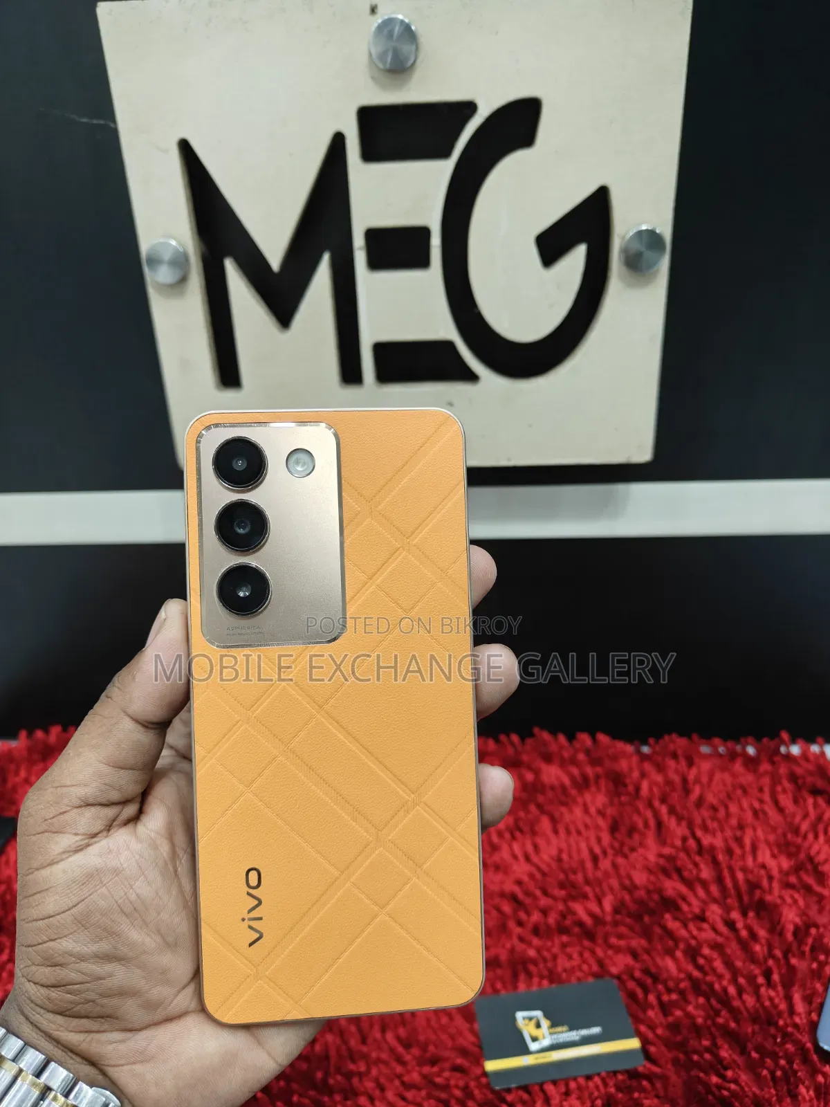 Vivo Y200 128 GB Yellow