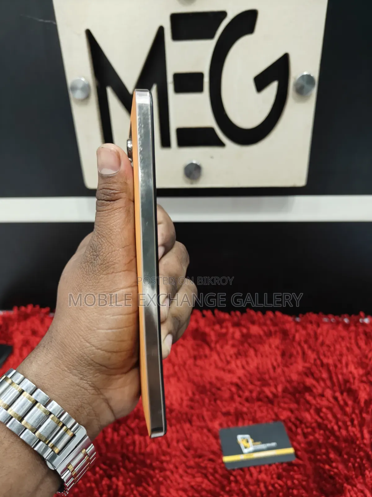 Vivo Y200 128 GB Yellow