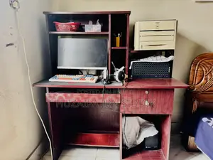 Customized Large Size 3d Board Computer Table