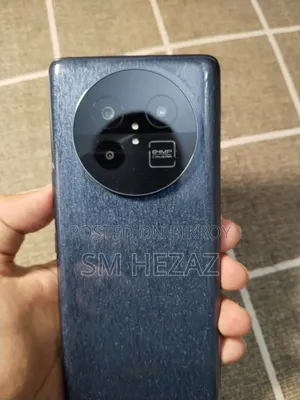 Helio 100 256 GB Blue