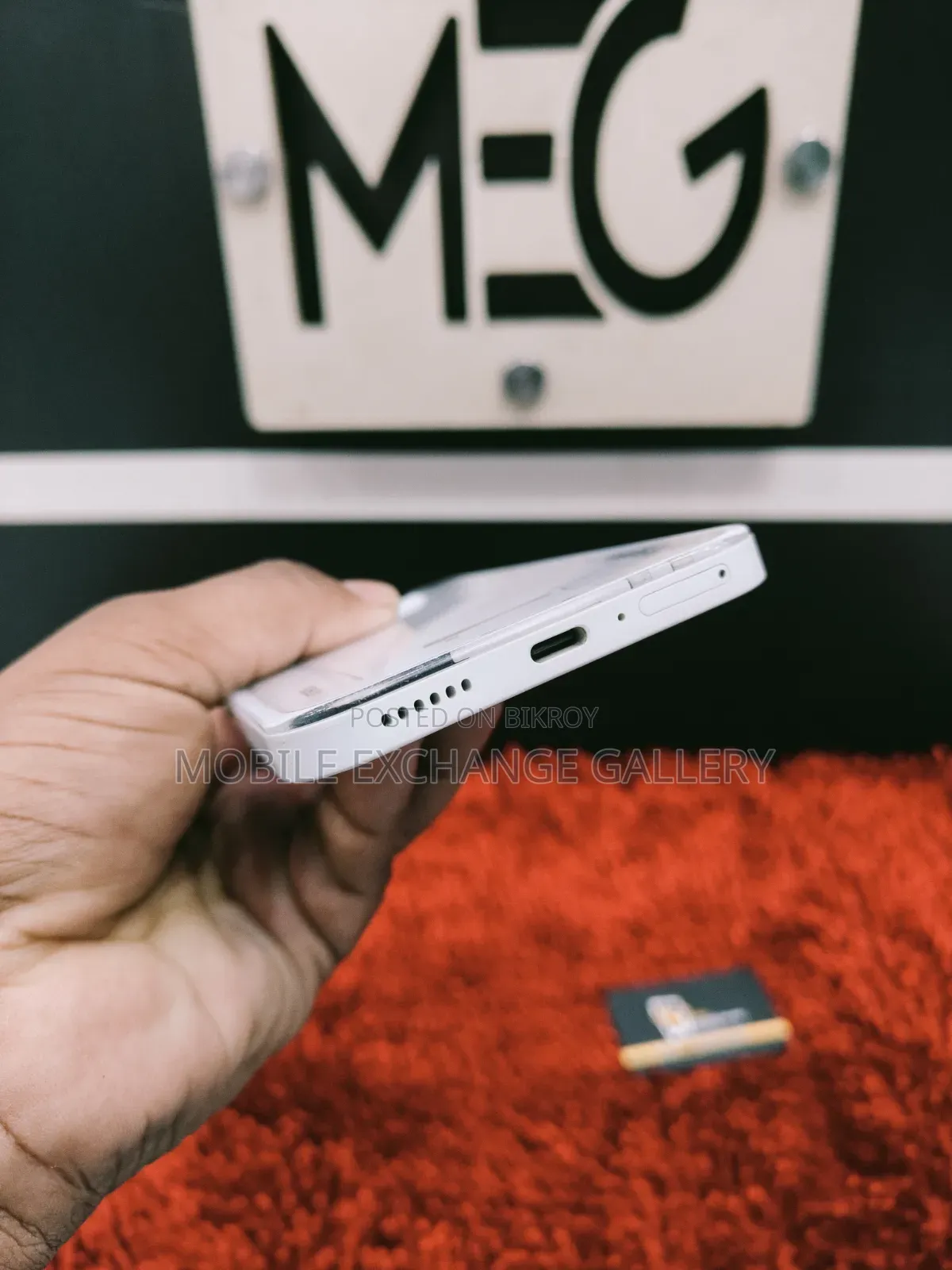 Nothing Phone 2a 256 GB White