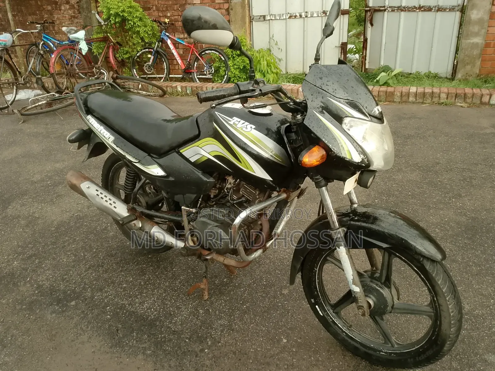TVS Metro 2015
