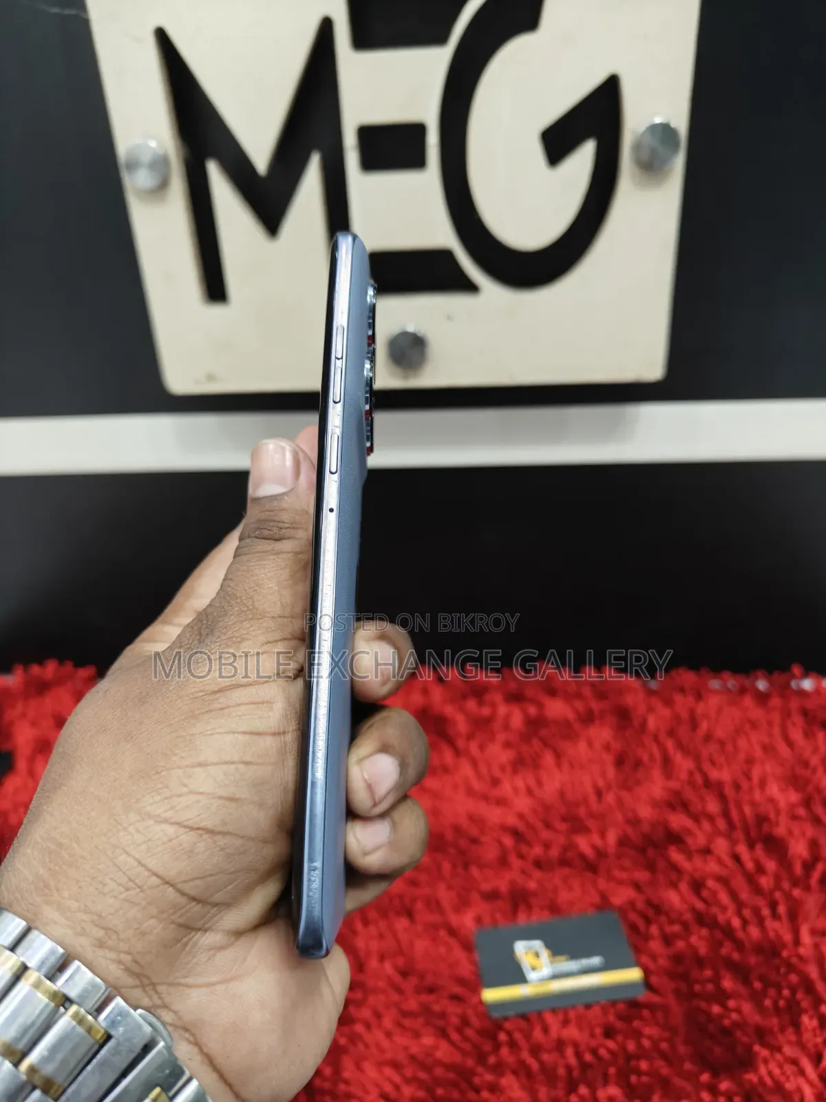 মটোরোলা এজ ৬০ ফিউশন ২৫৬ জিবি