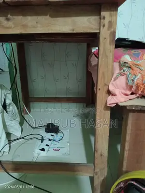 বেড এবং টেবিল