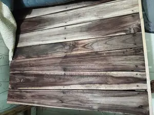 বেড এবং টেবিল