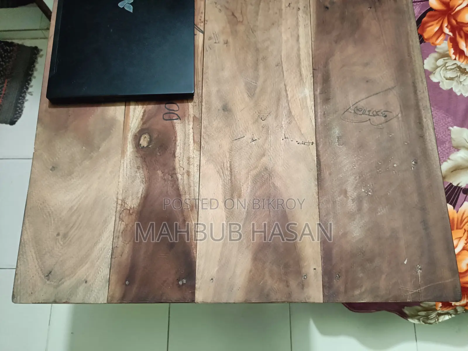 বেড এবং টেবিল