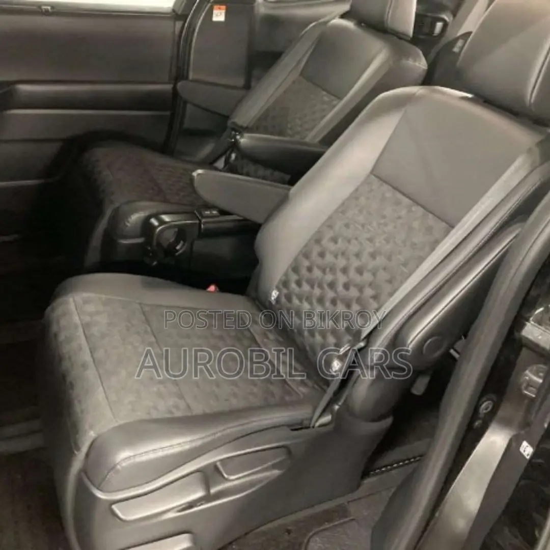 Toyota Voxy 2023 Black