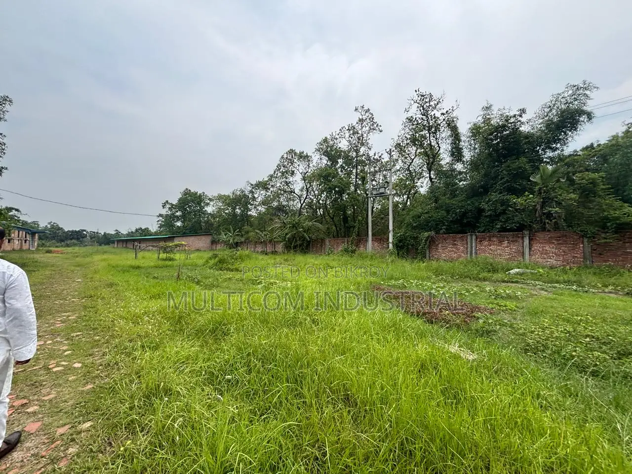 গাজীপুরের শালনায় ২৬,০০০ বর্গফুট ফ্যাক্টরি শেডসহ ৯.৫০ বিঘা জমি