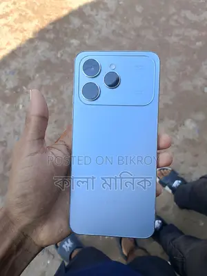 Tecno Spark 40 256 GB Silver