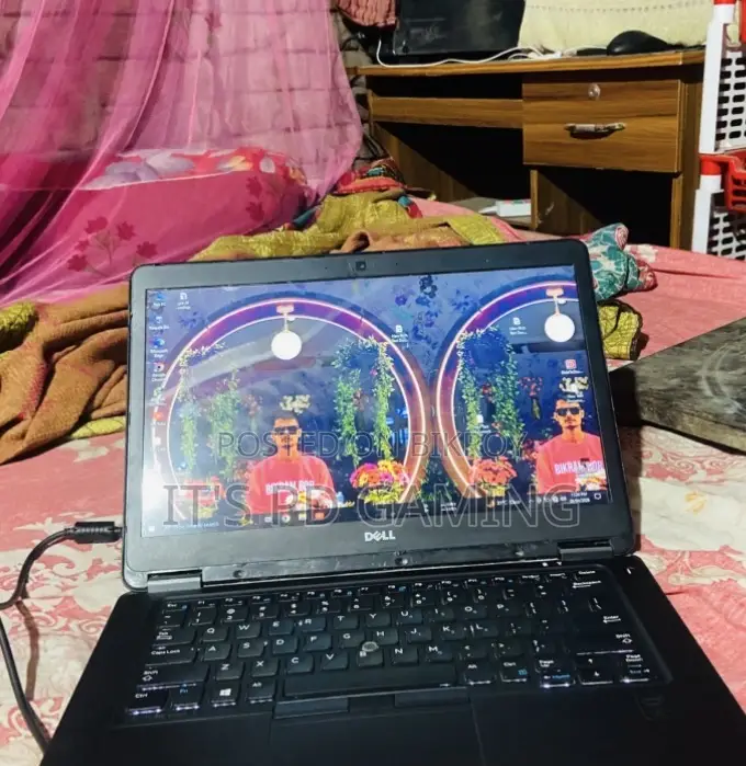 Laptop Dell Latitude E7450 4GB Intel Core I5 HDD+SSD 128GB