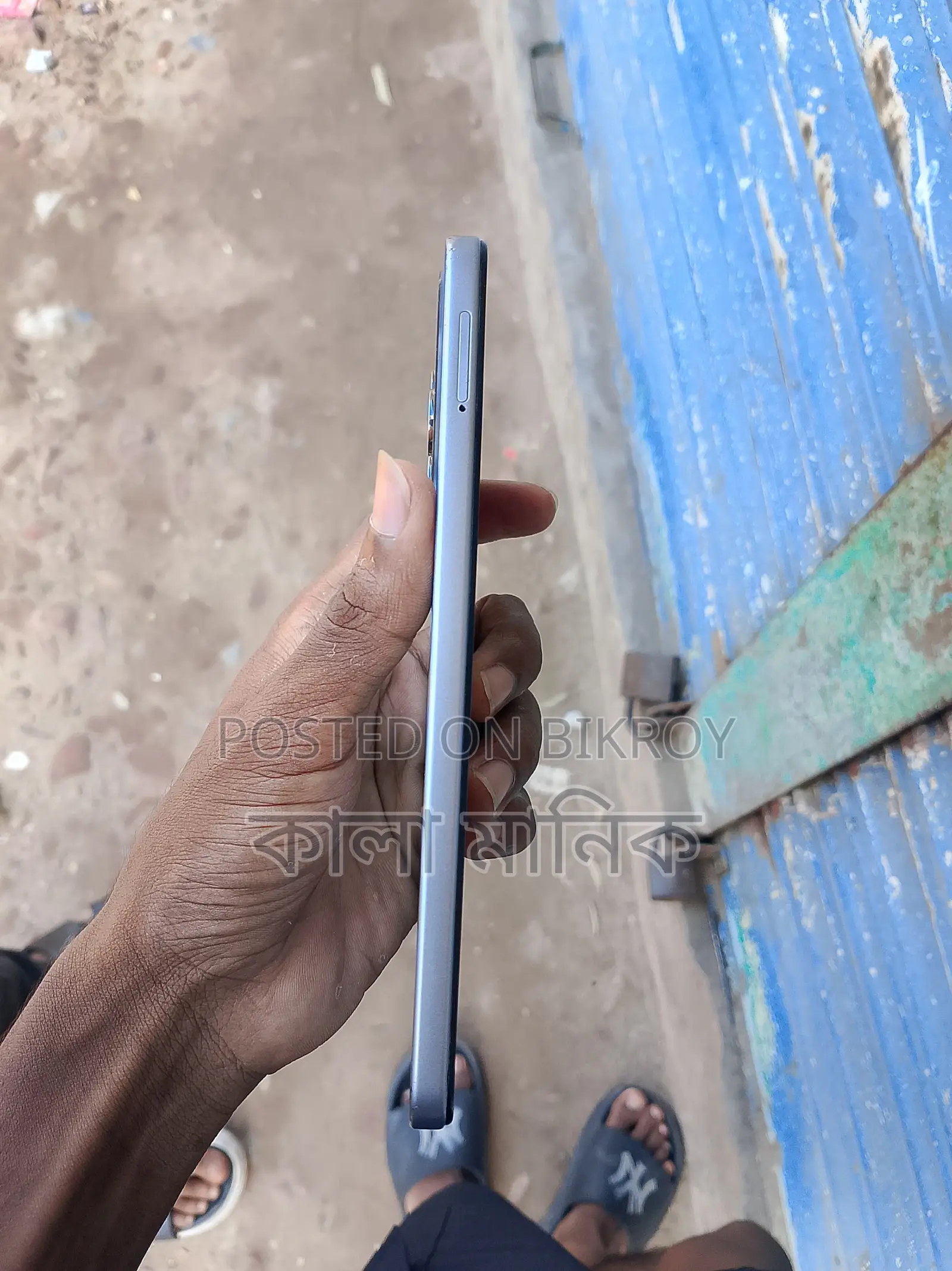 Tecno Spark 40 256 GB Silver
