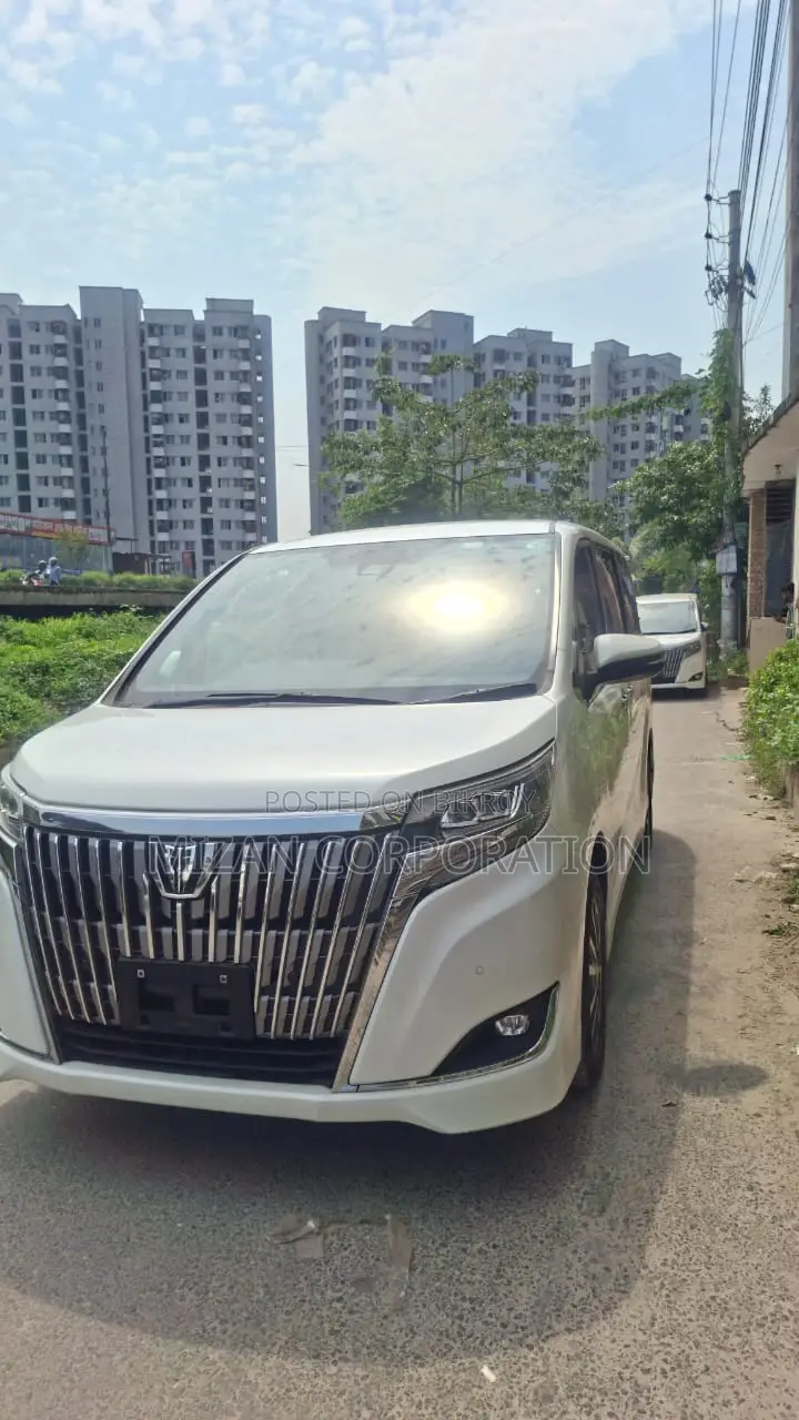 Toyota Esquire 2021 Pearl