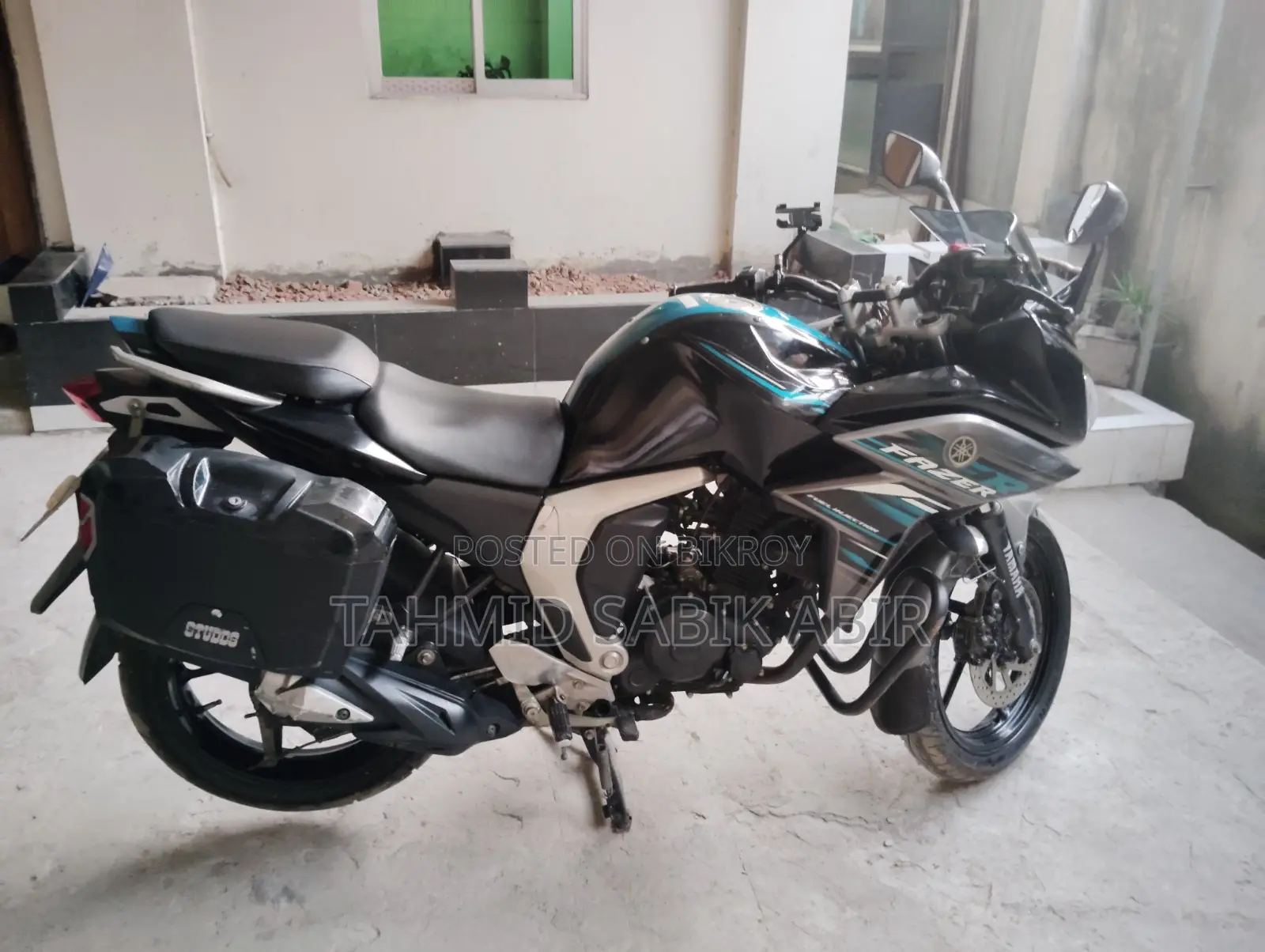 Yamaha 2019 Black