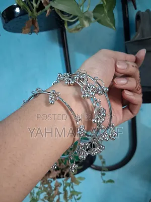 Silver Color Ghungru Churi