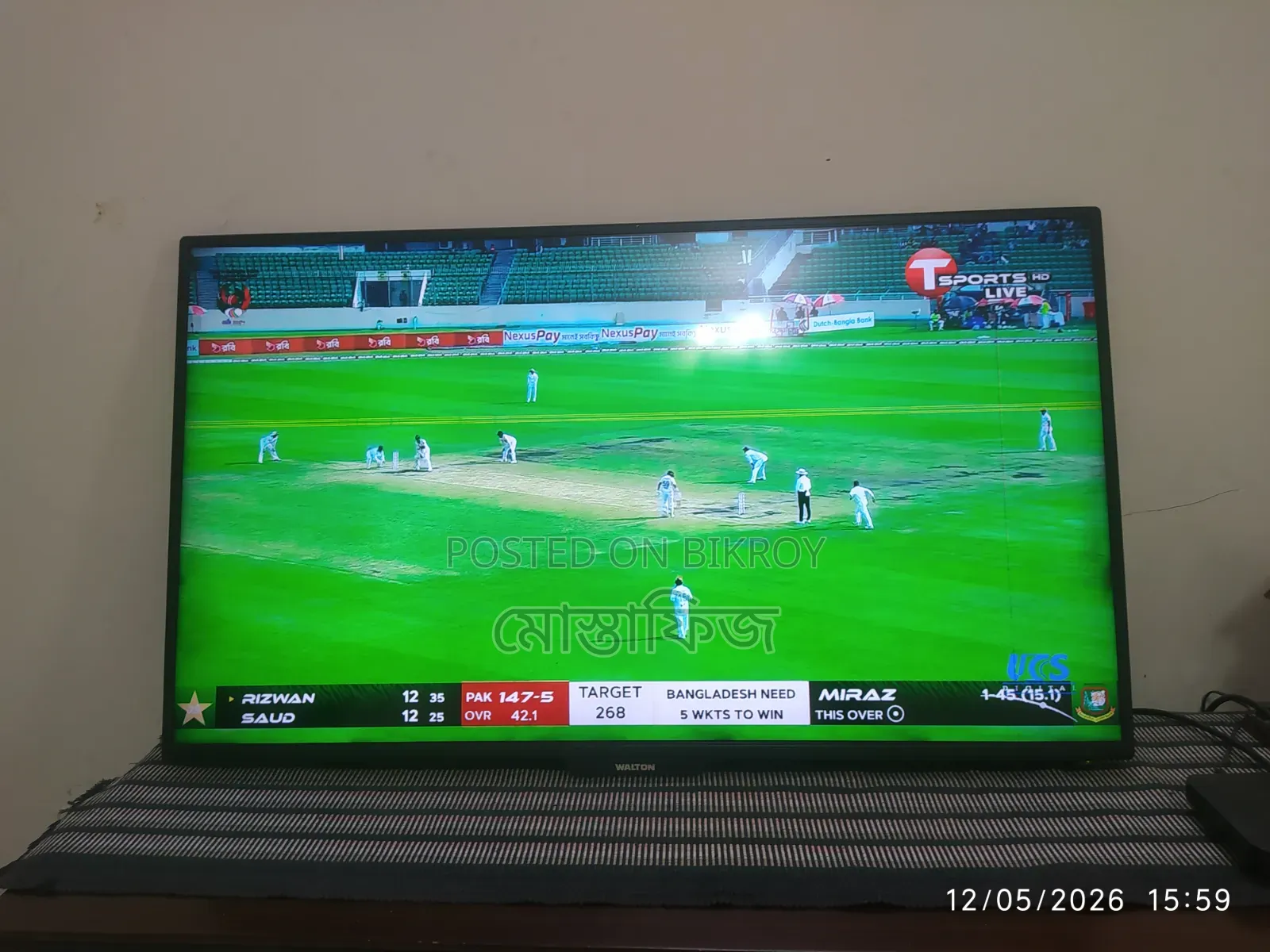 Used 40" Walton TV for Sale