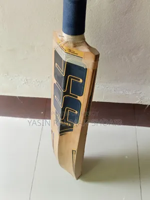 ক্রিকেট ব্যাট