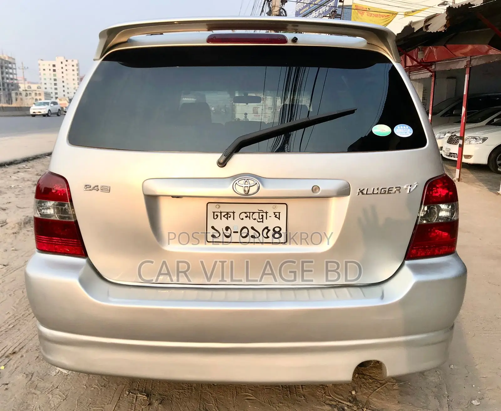 Toyota Kluger 2003 Silver
