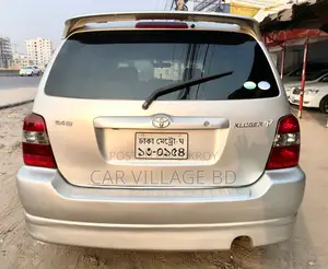 Toyota Kluger 2003 Silver