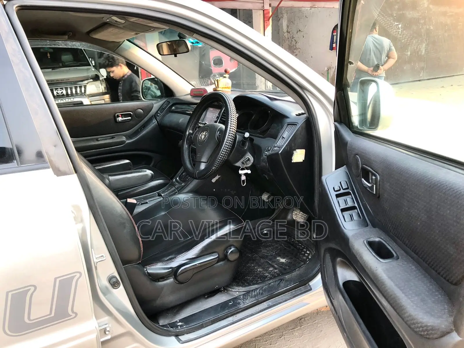 Toyota Kluger 2003 Silver