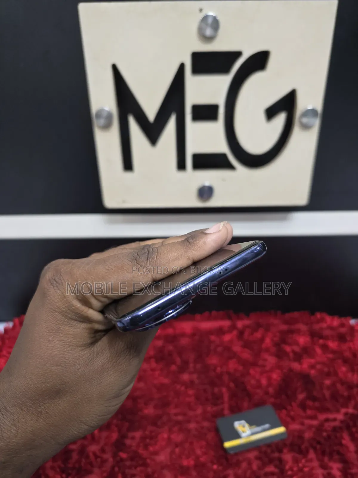 Vivo V50e 128 GB Bronze