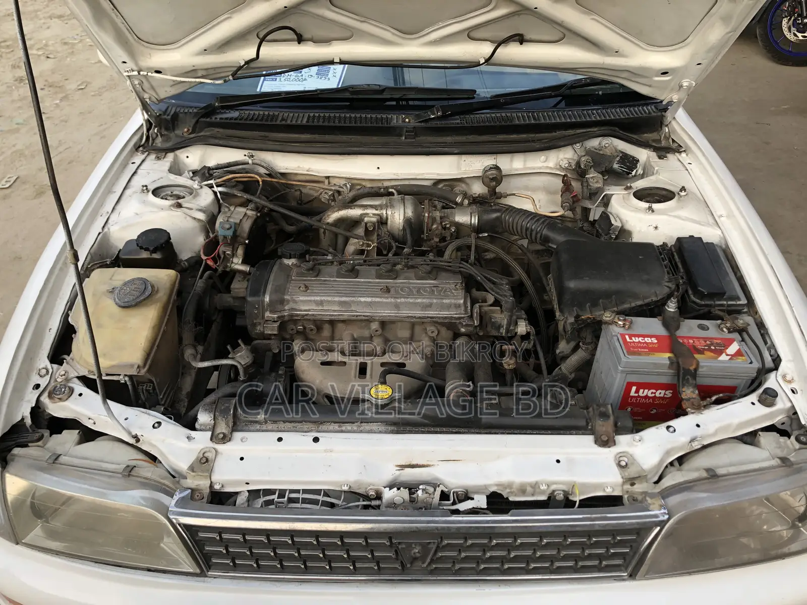 Toyota Corolla 1.5 Sedan 2002 White