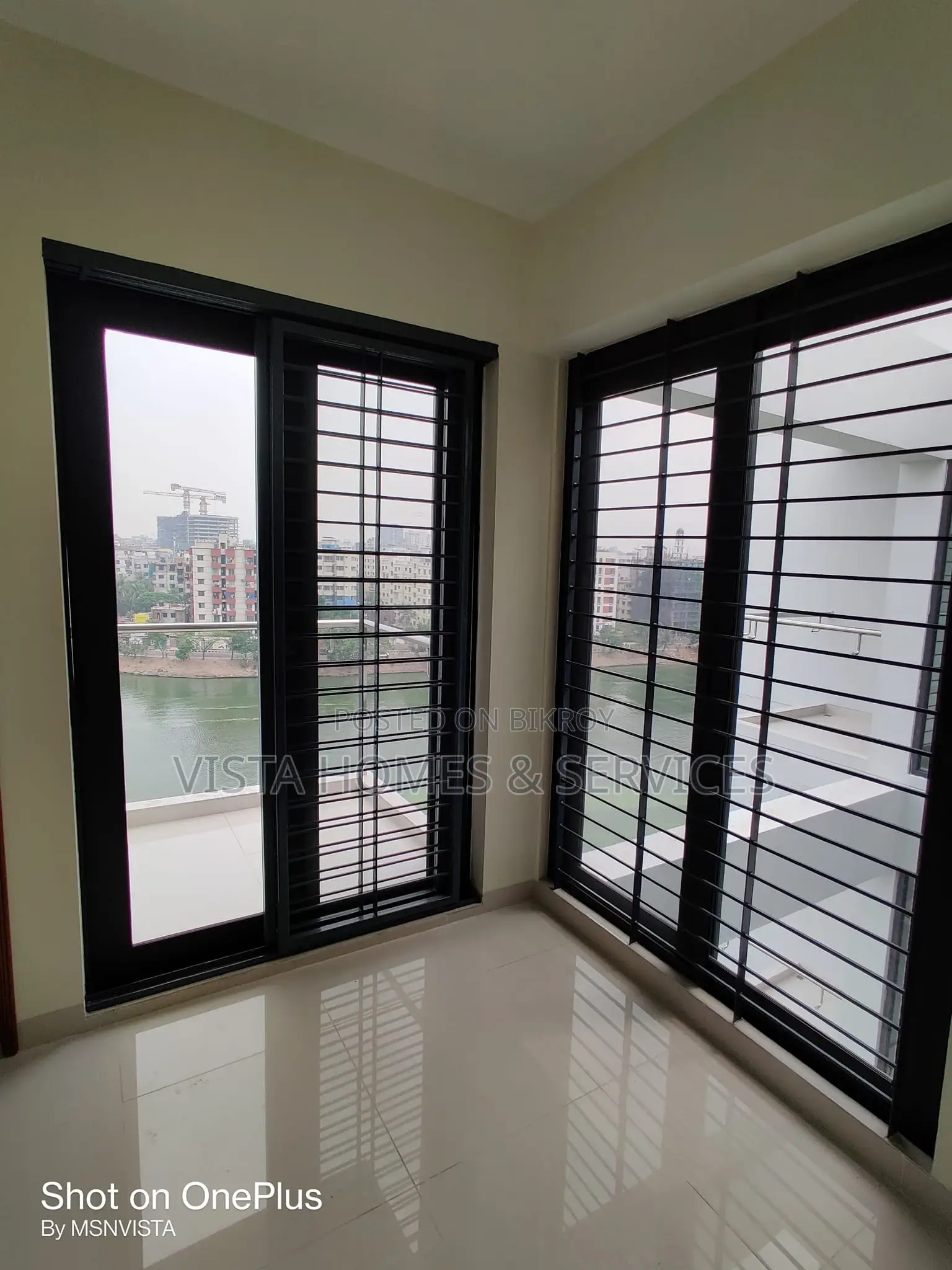 Fully Furnished Setup Commercial Floor Rent at Gulshan-1