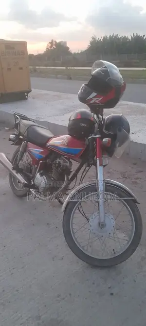Honda 2008 Red