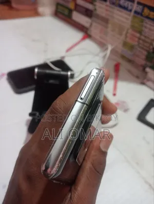 Green Orange 128 GB Black