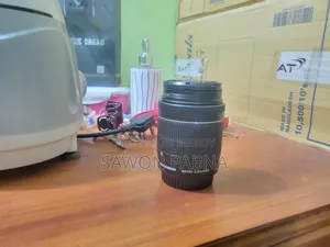 DSLR Canon 700d